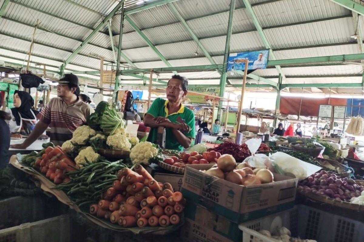 Pemprov Lampung memastikan ketersediaan pangan terpenuhi di Desember