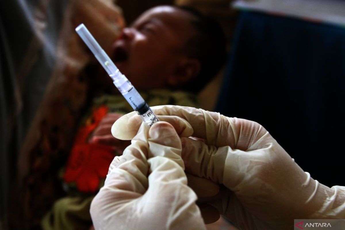 Pakar imbau orang tua untuk melengkapi vaksinasi pada anak