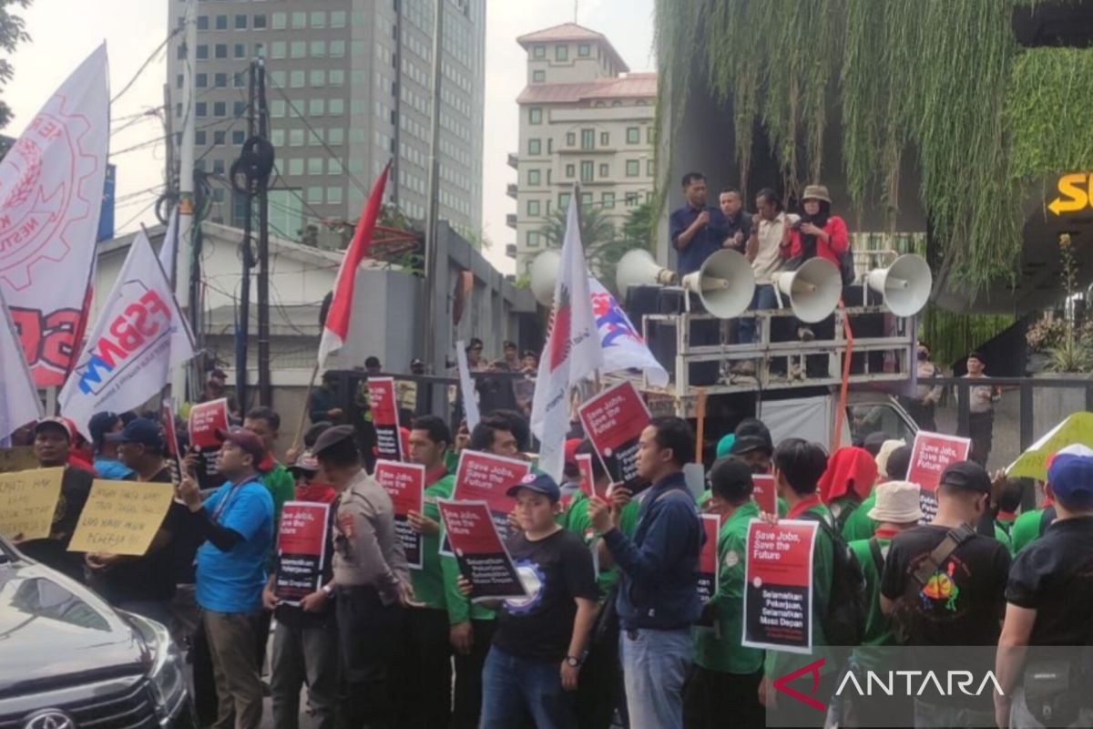 Karyawan Nestle Indonesia dirumahkan, kompensasinya 50 kali gaji