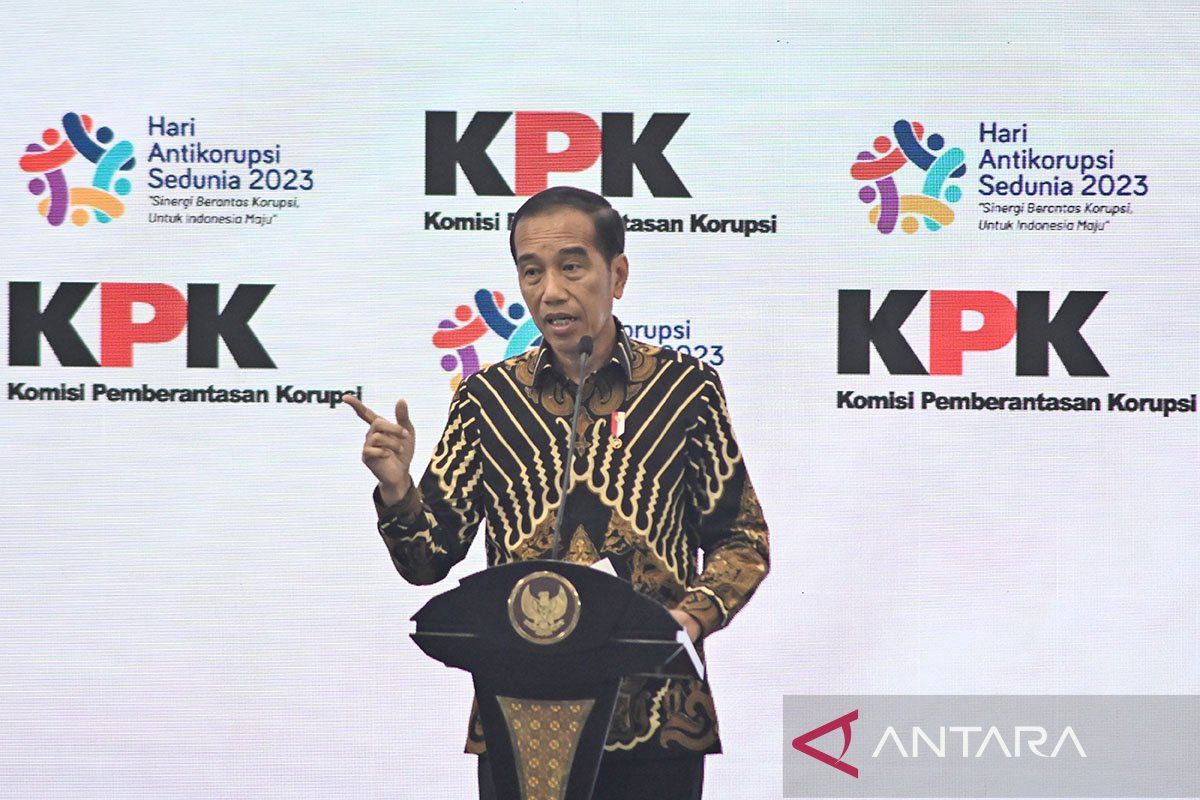Presiden Jokowi minta sistem pemberantas korupsi diperkuat