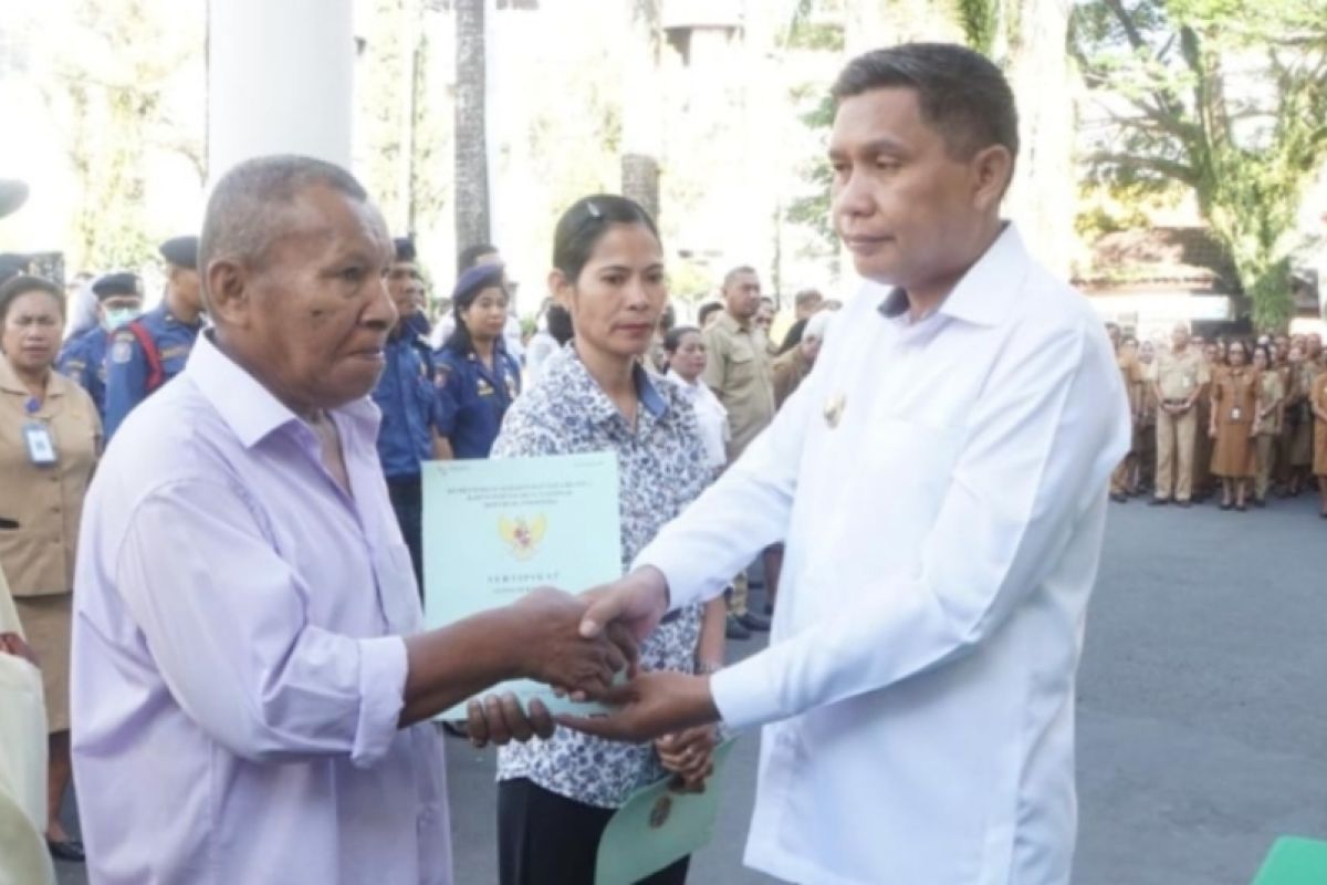 Pemkot Ambon ganti rugi pembangunan jalan masuk ruang terbuka publik