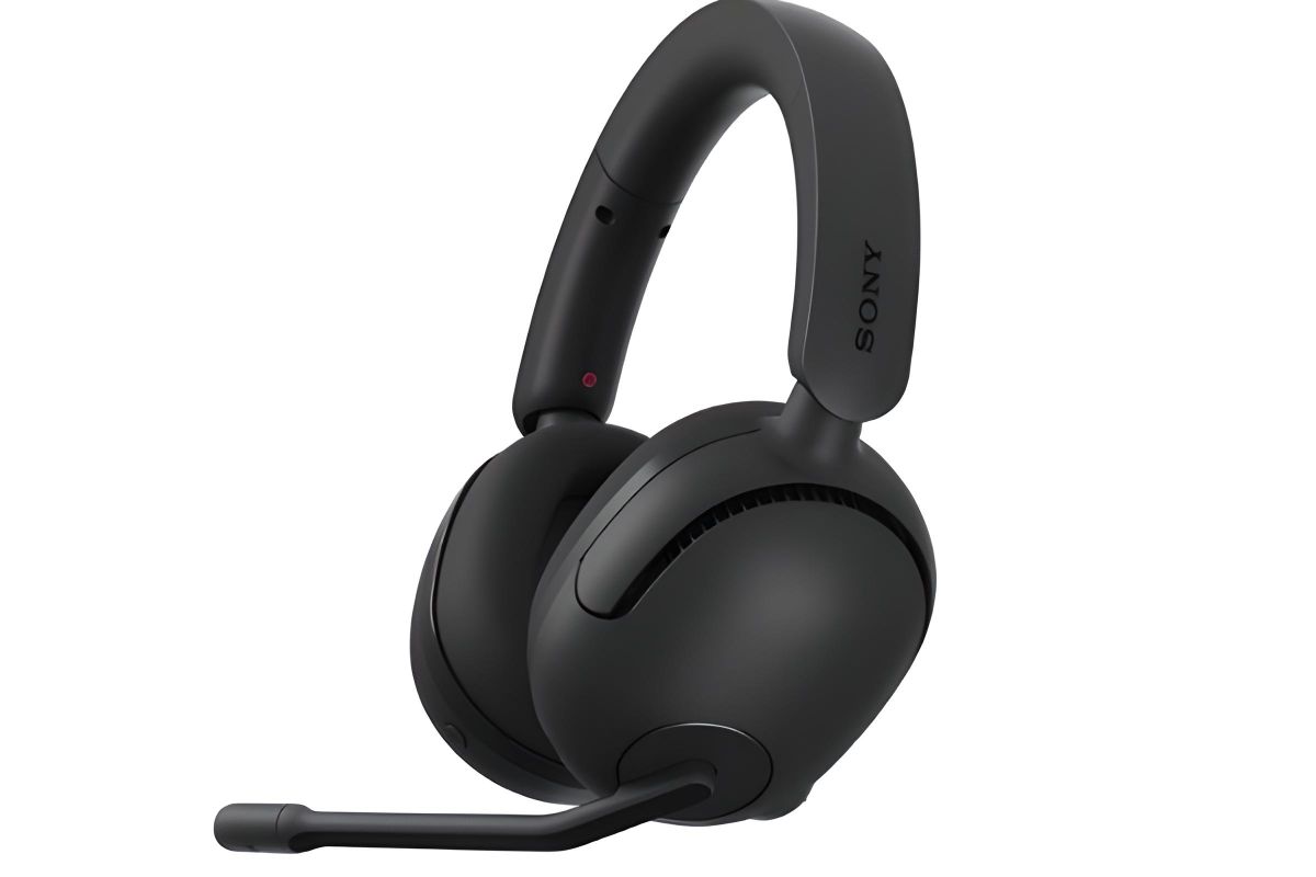 Suka pakai headset? Ini efek samping yang perlu diwaspadai