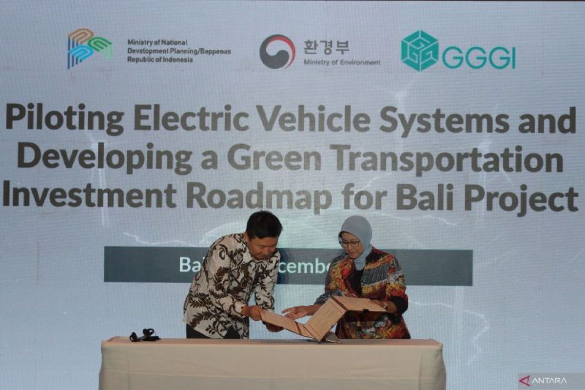 Indonesia, S Korea to develop electric bus ecosystem in Bali