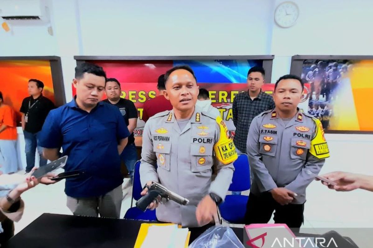 Polresta Gorontalo razia minuman keras untuk ciptakan iklim kondusif