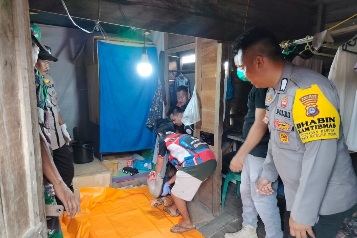 Lansia di Tabalong ditemukan tewas tergantung