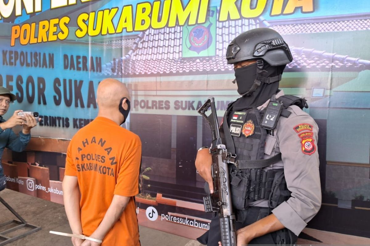 Polisi tangkap oknum pejabat Pemkot Sukabumi lakukan penipuan