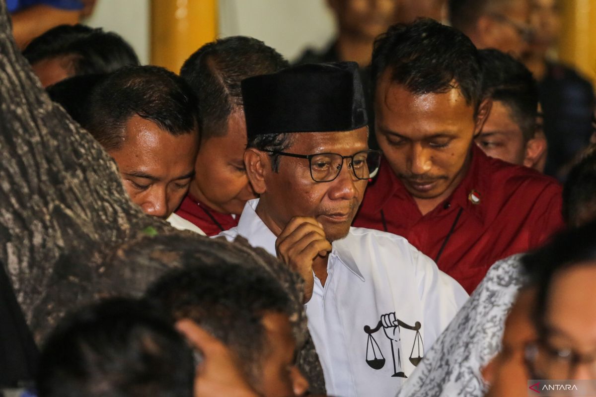 Cawapres Mahfud MD berkampanye di Banten setelah debat capres