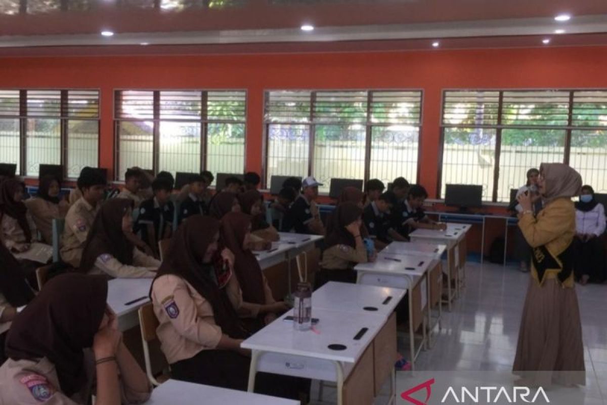 Duta Recak Digital sosialisasi di SMKN 3 Kota Gorontalo