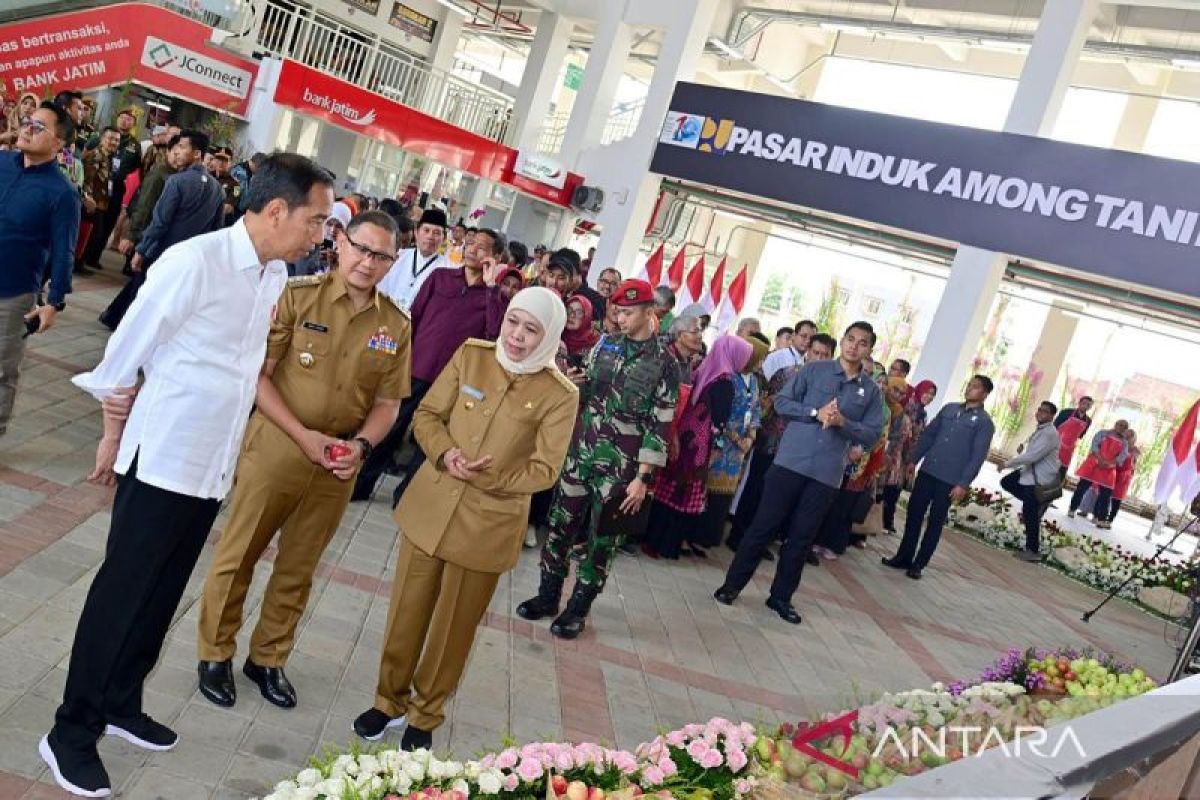 Jokowi sebut Pasar Induk Among Tani terbesar di Indonesia