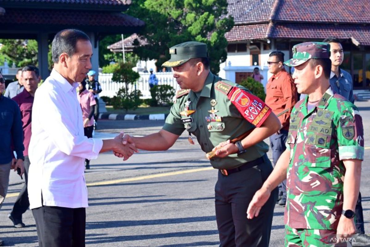 Presiden Jokowi ke Jatim resmikan sejumlah infrastruktur