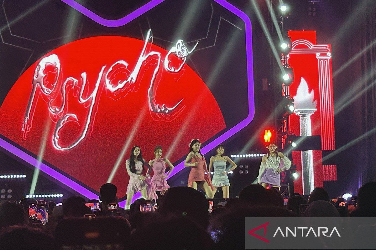 Red Velvet adu kecocokan masing-masing di Lazada Fest 12.12