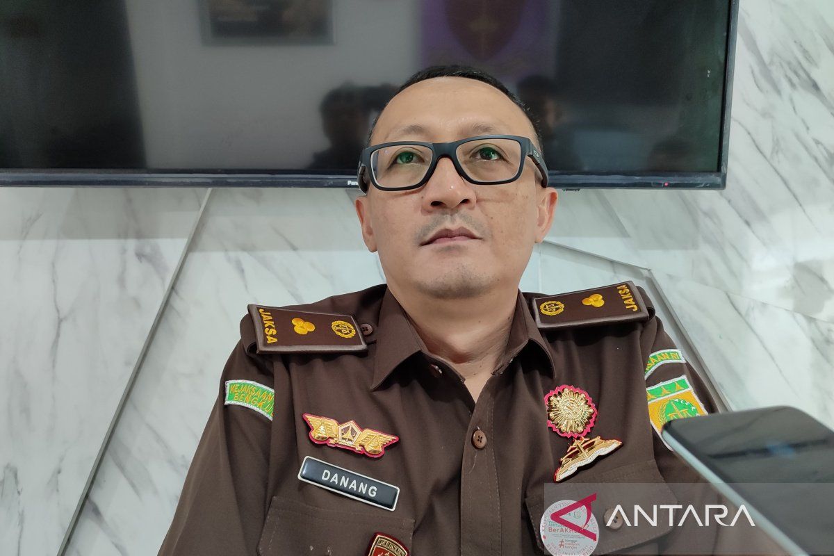 Kadis dan PPTK Kominfo Provinsi Bengkulu diperiksa Kejati terkait dugaan korupsi