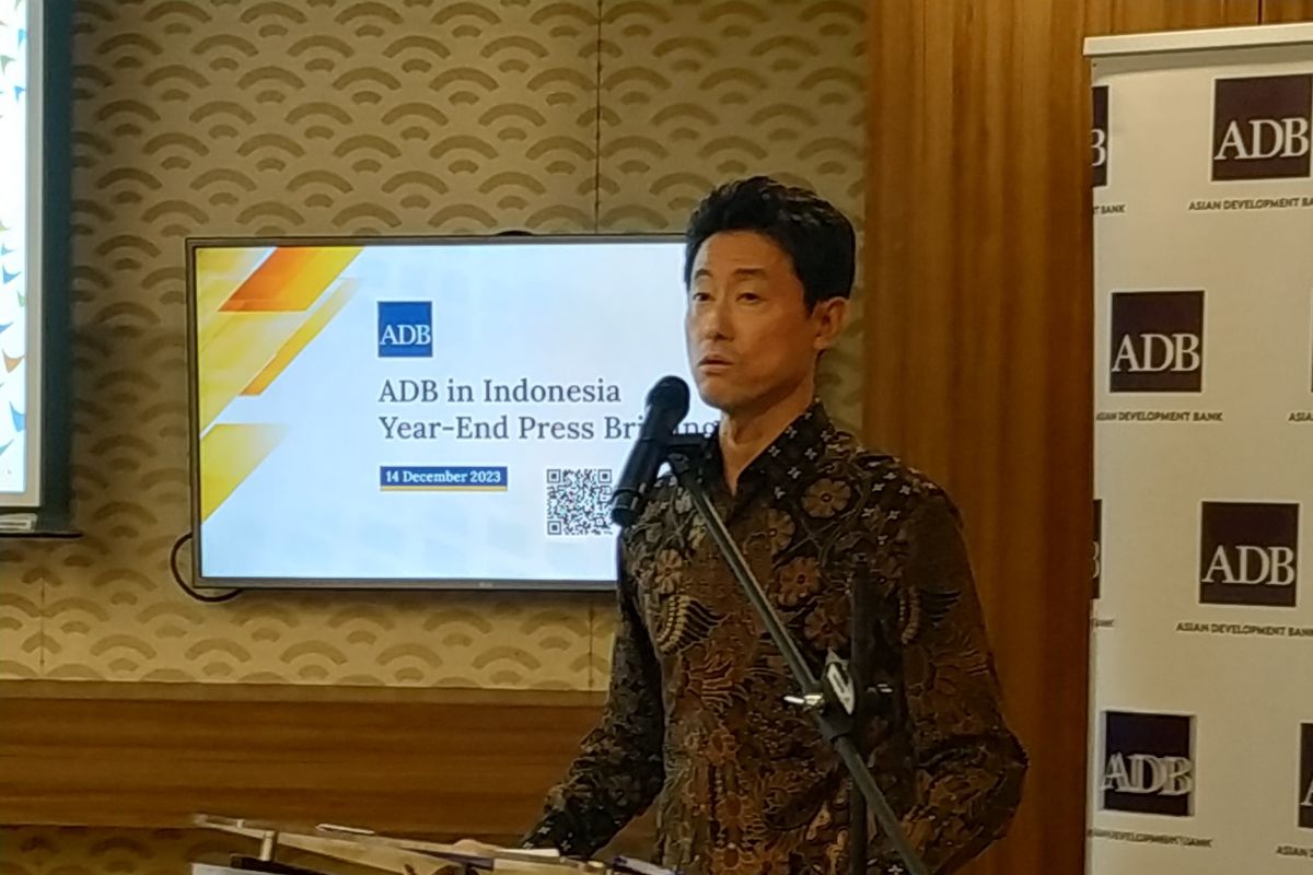 ADB: Komitmen operasi untuk Indonesia capai Rp37,2 triliun pada 2023