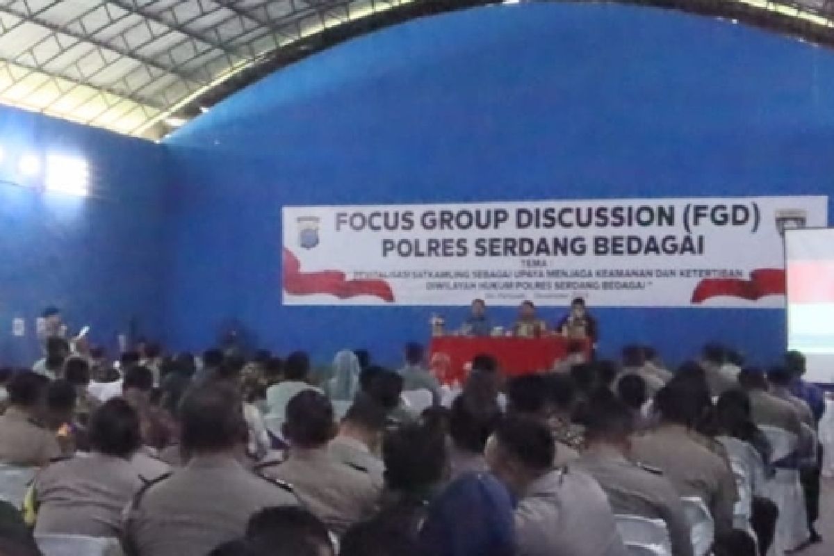 Polres Sergai ajak aparatur desa galakkan  Satkamling