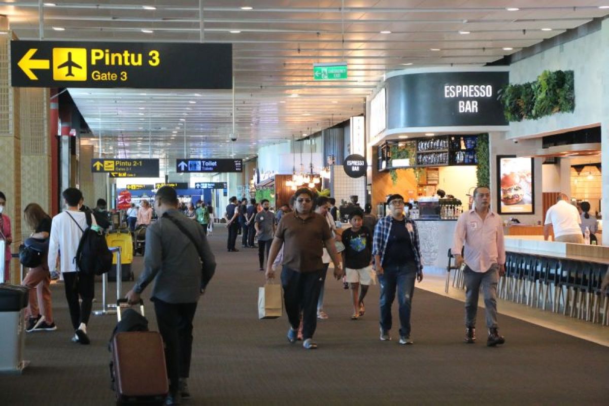 Bandara Ngurah Rai terima ratusan pengajuan penerbangan ekstra