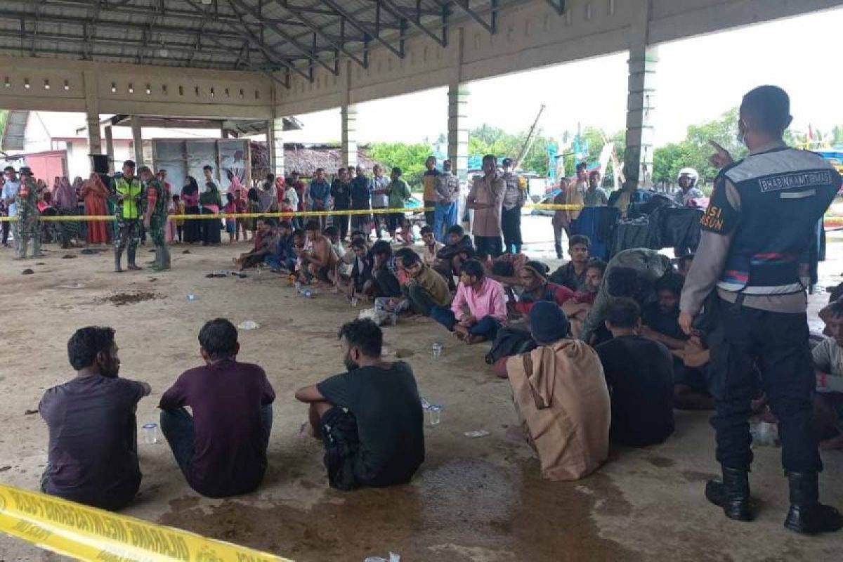 Fifty new Rohingya refugees arrive in East Aceh: Police officer