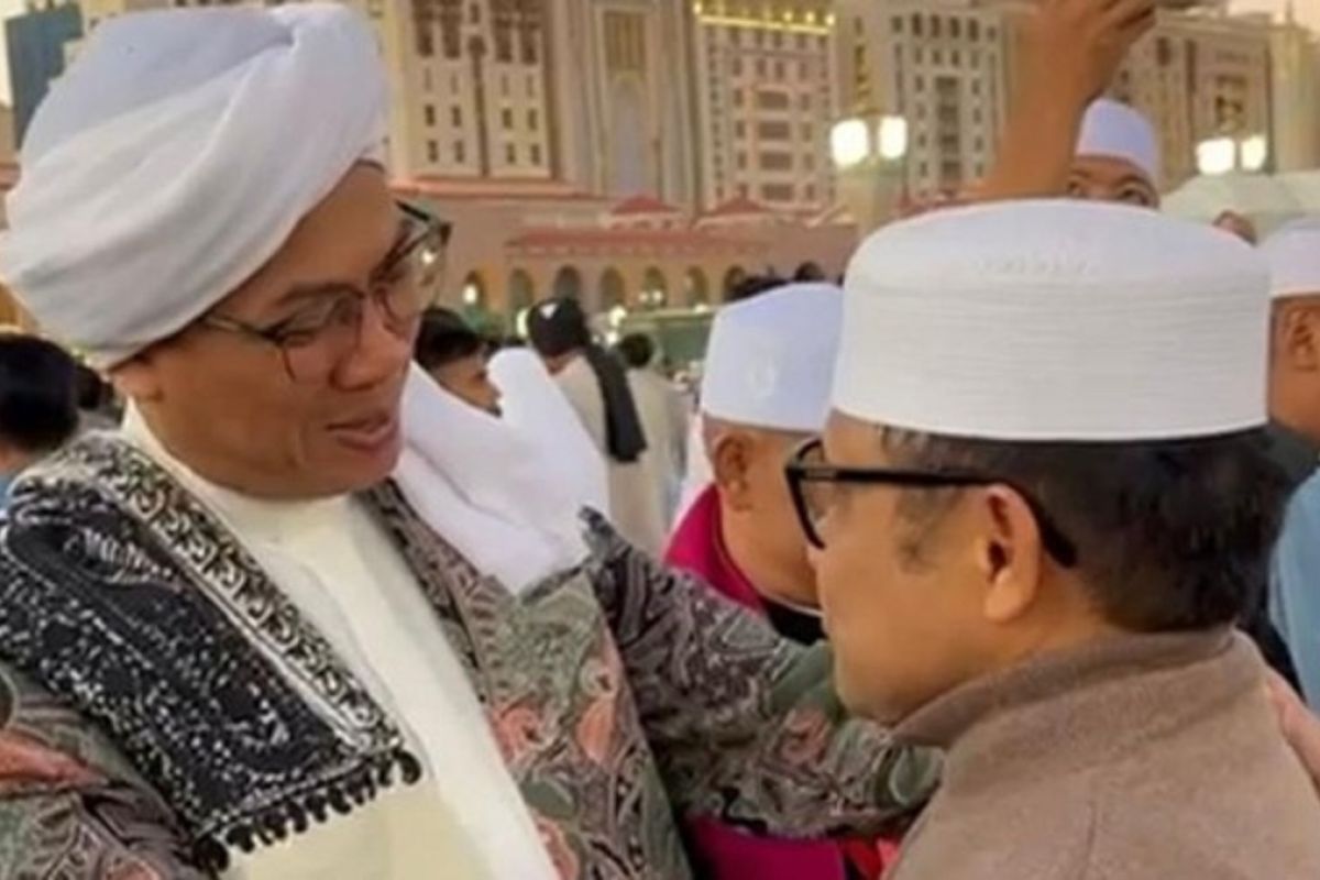 Muhaimin Iskandar didoakan amanah saat bertemu Abuya Muhyiddin di Madinah