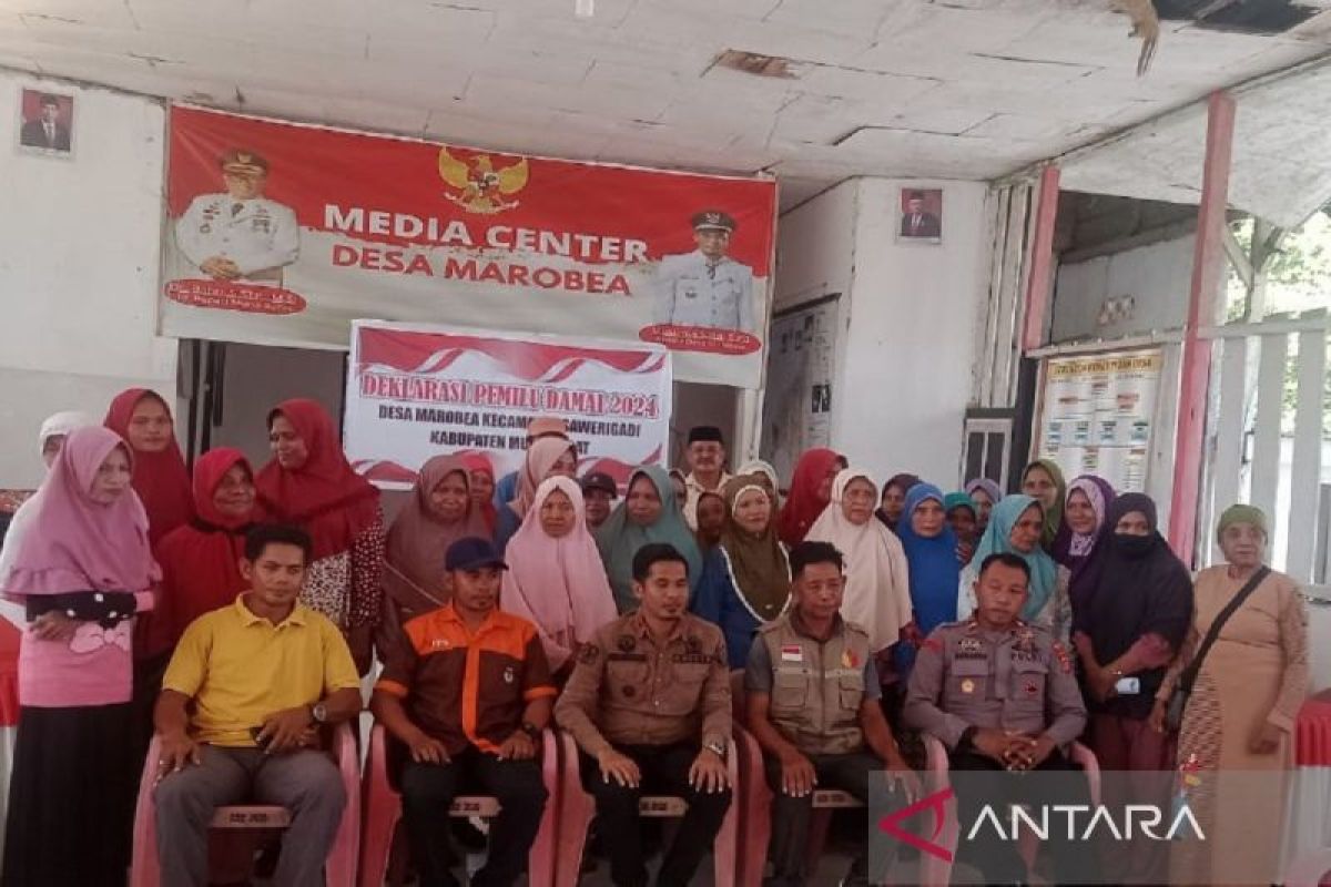 Pemdes dan Masyarakat Marobea Muna Barat Deklarasi Pemilu Damai 2024