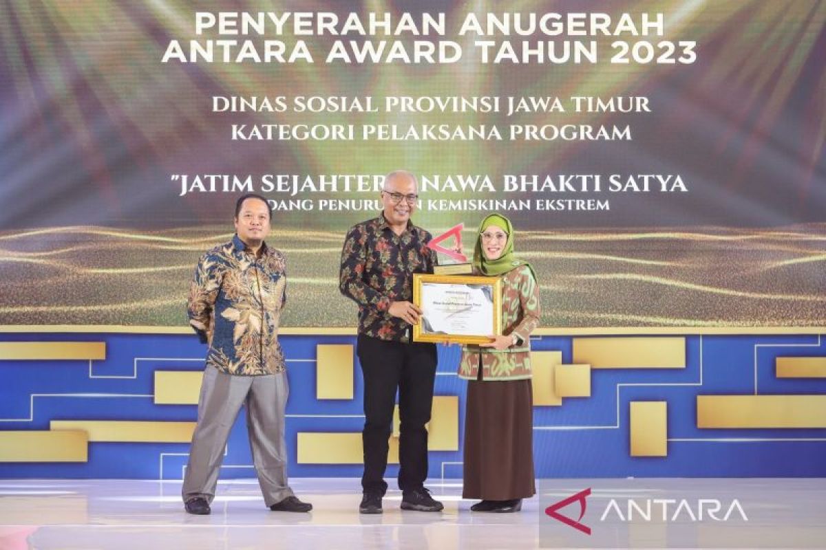 Kemiskinan ekstrem menurun, Dinsos Jatim raih penghargaan dari ANTARA