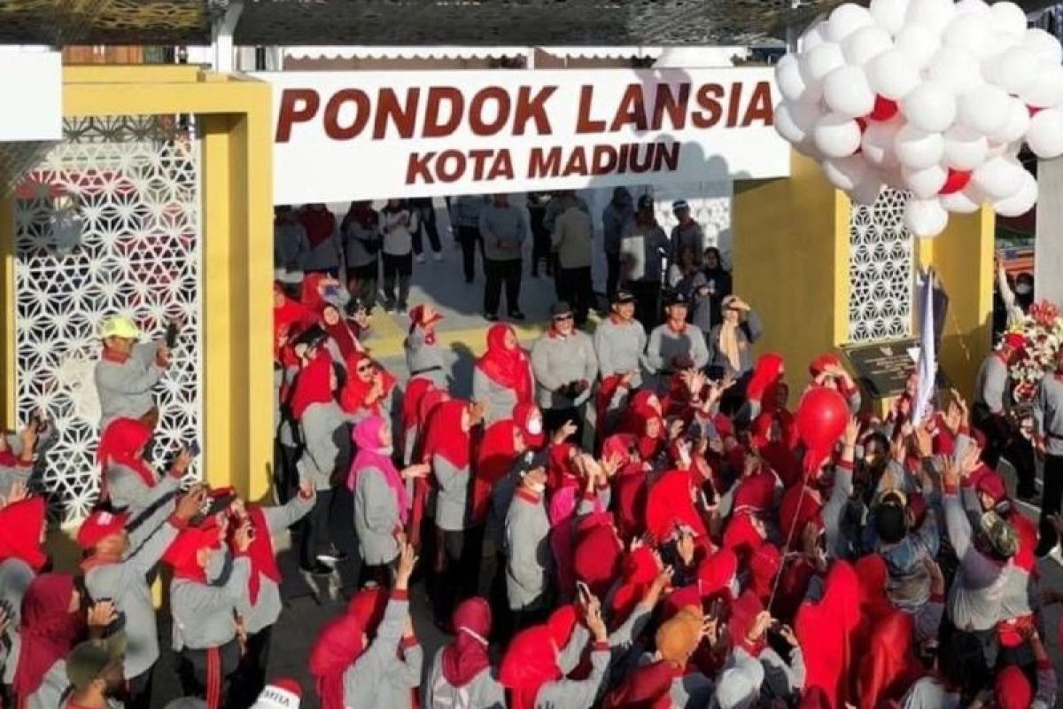 Wali Kota Madiun resmikan Pondok Lansia