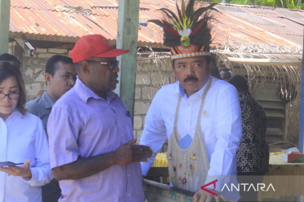 Kementerian ATR/BPN minta masyarakat adat Papua sertifikatkan tanah komunal