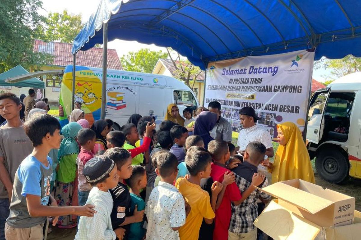 Dispersip Aceh Besar tingkatkan minat baca lewat pustaka tenda