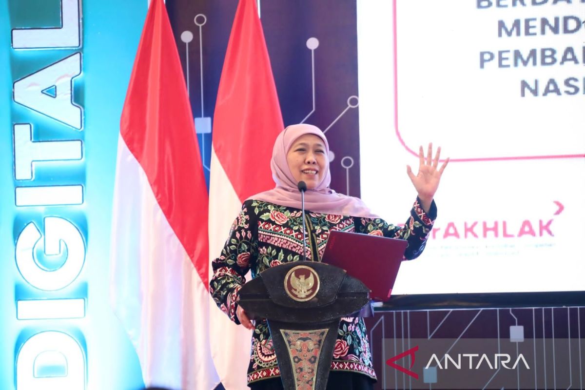 Gubernur Khofifah tekankan integrasi transformasi digital pelayanan publik