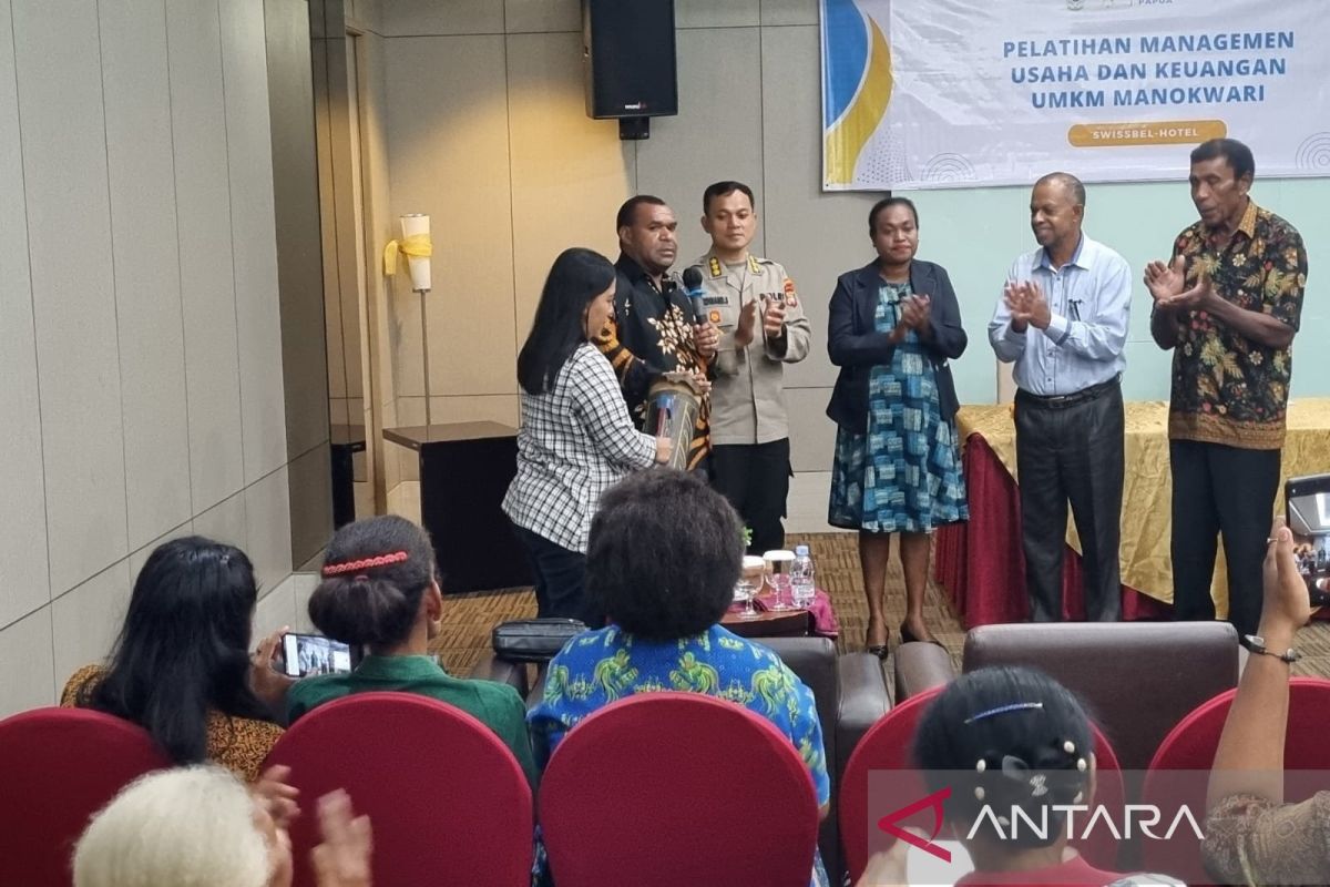 Papua Barat terapkan strategi bina wirausaha kembangkan potensi UMKM