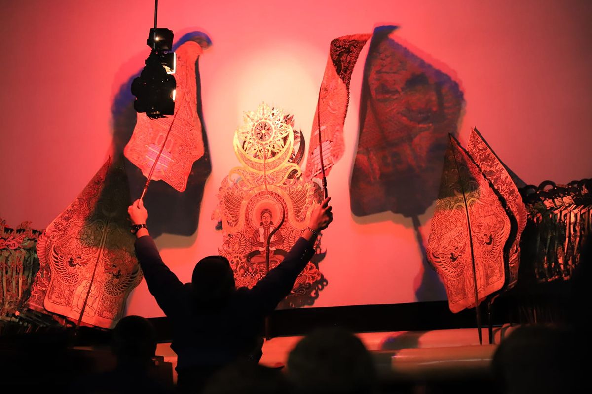 Pentas wayang kulit hingga lomba burung meriahkan HUT Ke-6 KPI dan HUT Ke-66 Pertamina di Cilacap