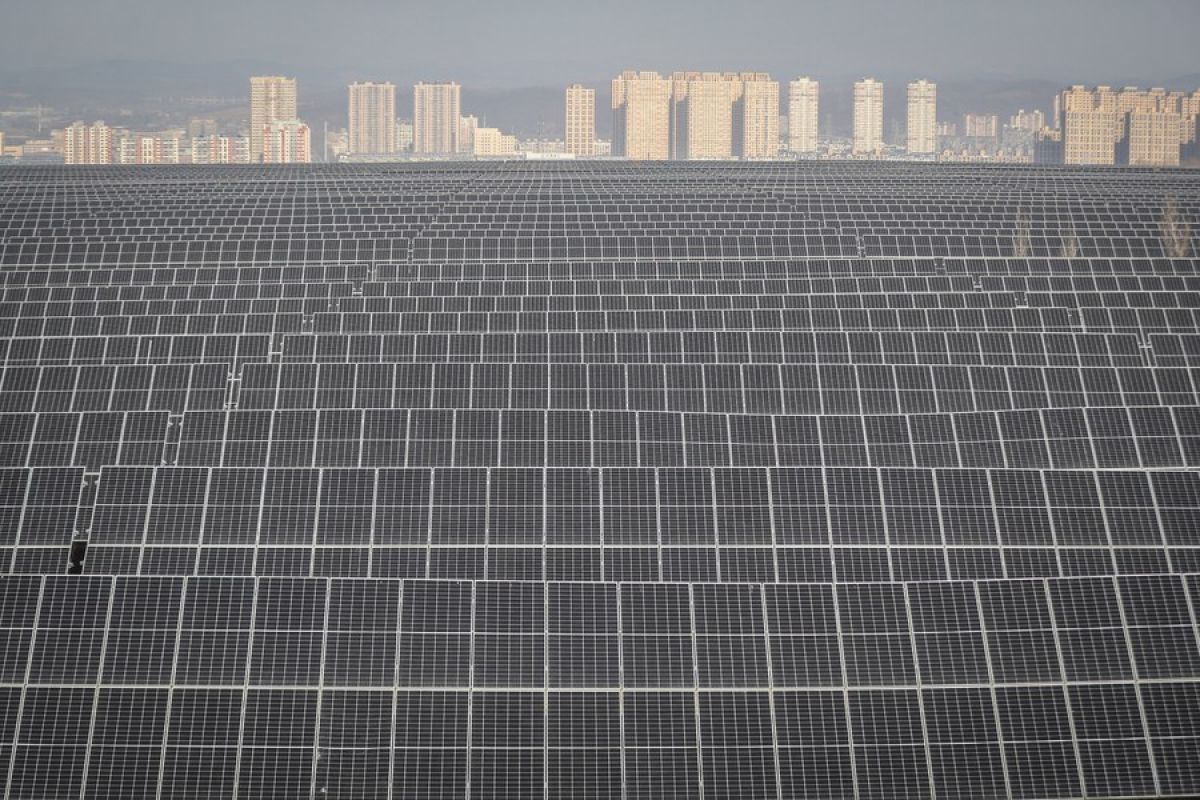 Industri fotovoltaik China tumbuh kuat pada September-Oktober 2023
