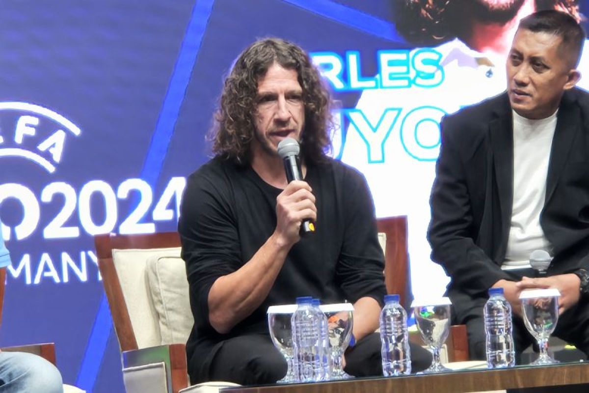 Carles Puyol senang dengan pencapaian para pelatih asal Spanyol