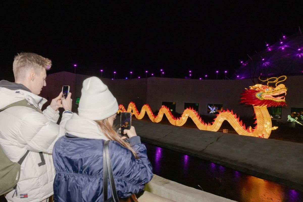 Festival lampion China sambut Tahun Naga di Budapest, Hongaria