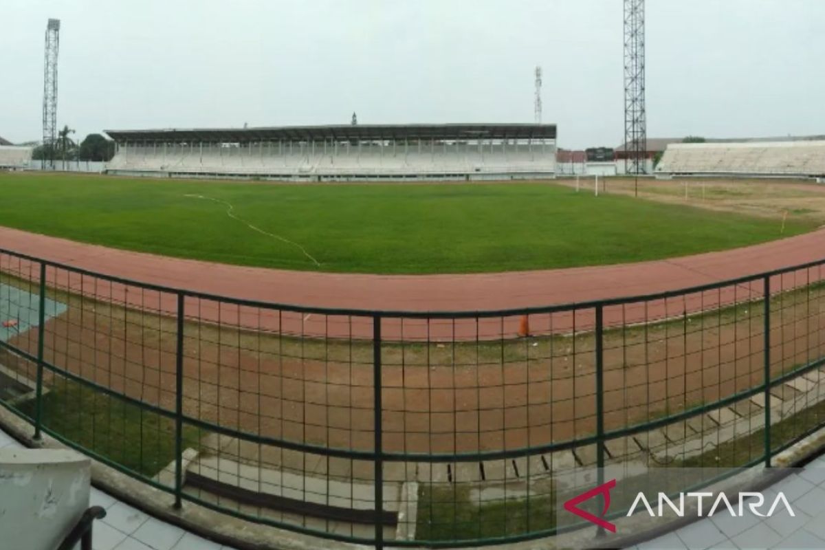 Pemkab Karawang perbaiki fasilitas stadion Singaperbangsa