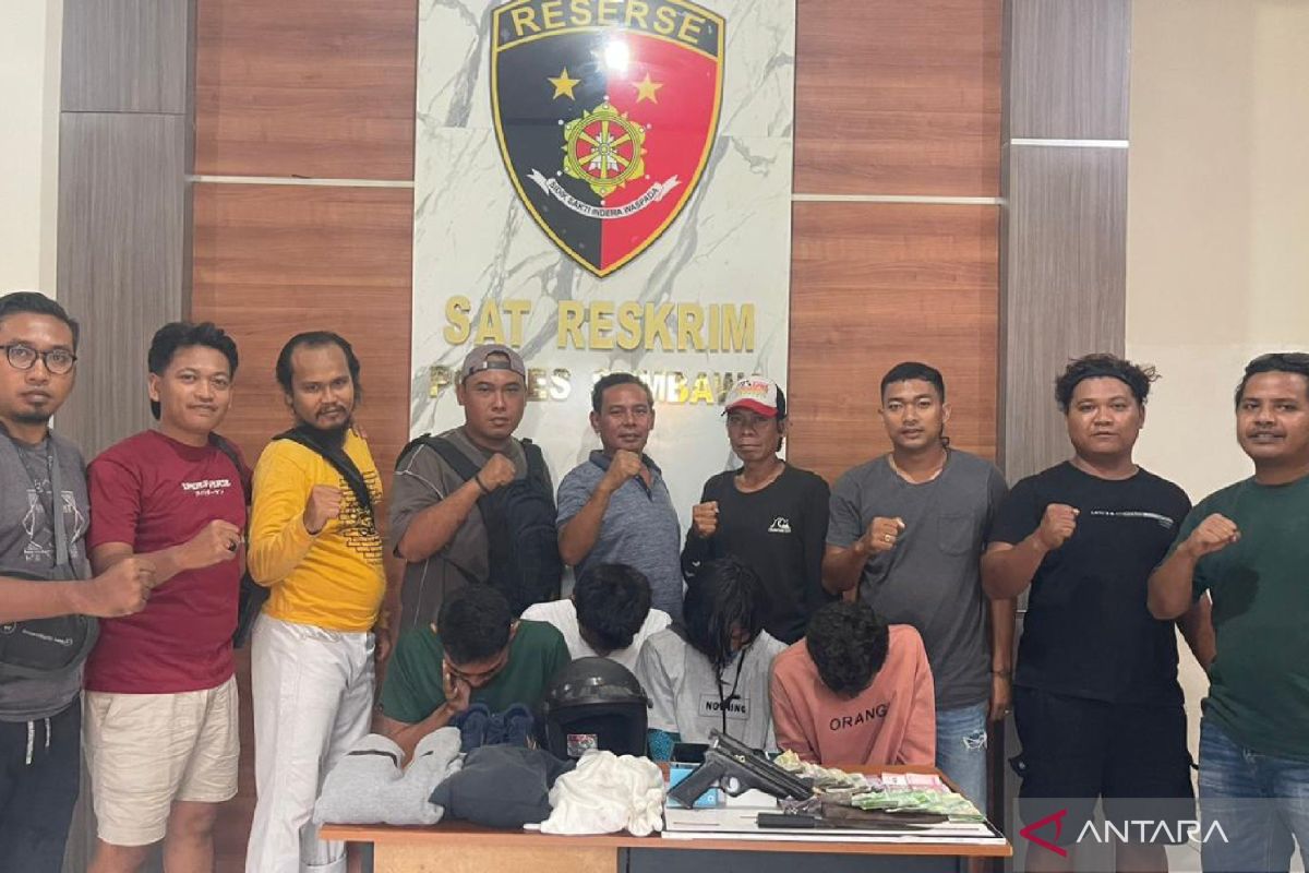 Polres Sumbawa sita "airsoft gun" dari dua mahasiswa terlibat perampokan