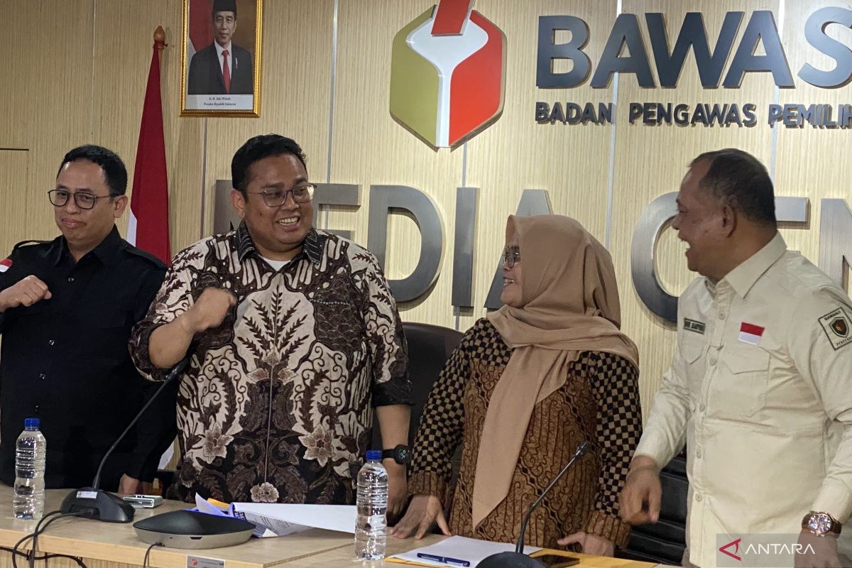 Bawaslu: Mayor Teddy hadiri debat capres sebagai ajudan Prabowo