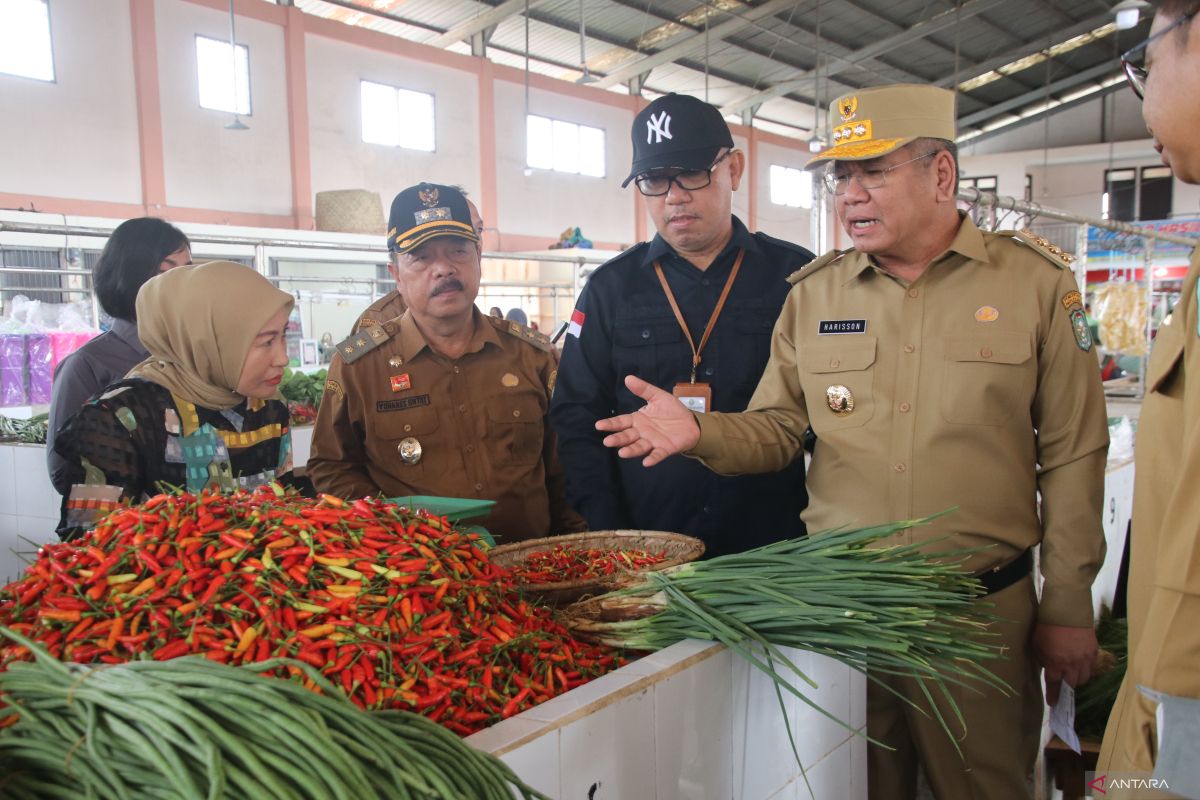 Pemprov Kalbar gelar pasar murah jelang Natal di Sanggau