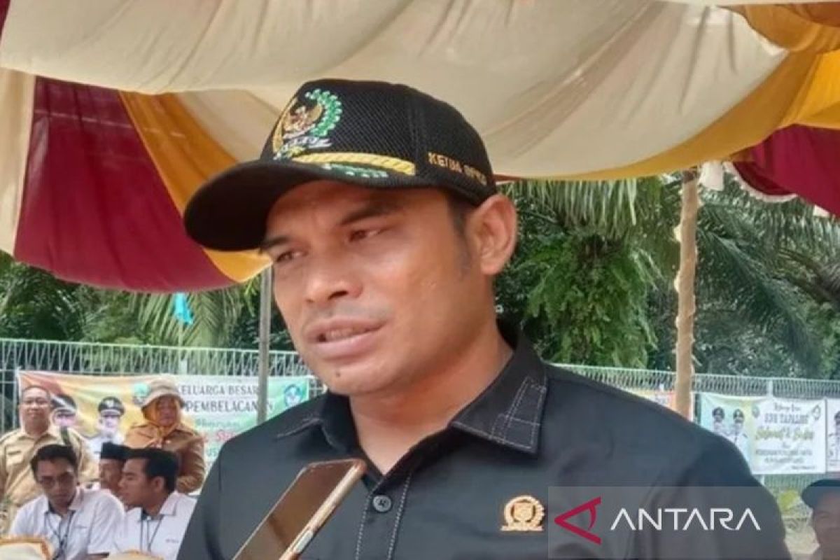 Ketua DPRD Kotabaru minta PT SDE dirikan sekolah kejuruan