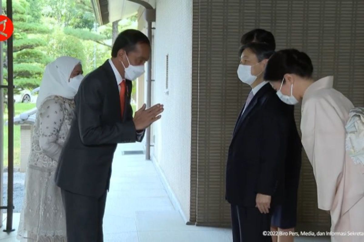 Presiden RI Jokowi temui dan kembali undang Kaisar Naruhito ke Indonesia