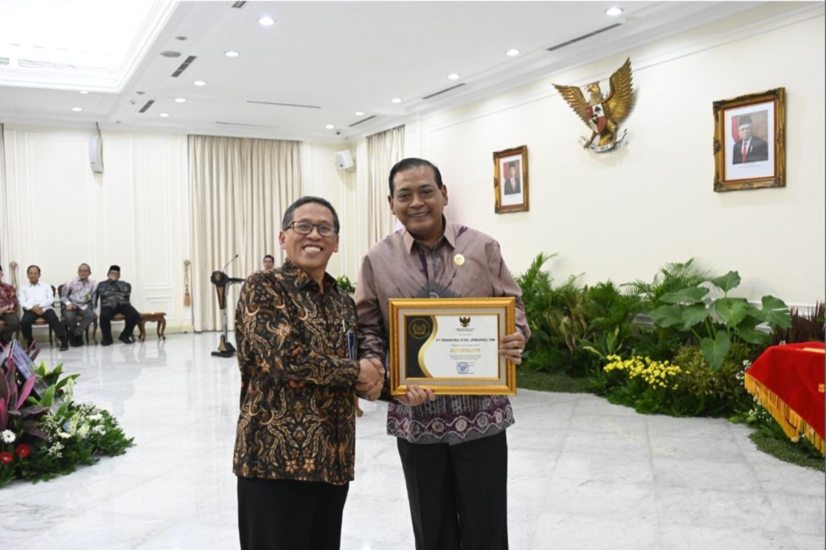 PT Krakatau Steel (Persero) Tbk Raih Penghargaan Badan Publik Kategori Informatif