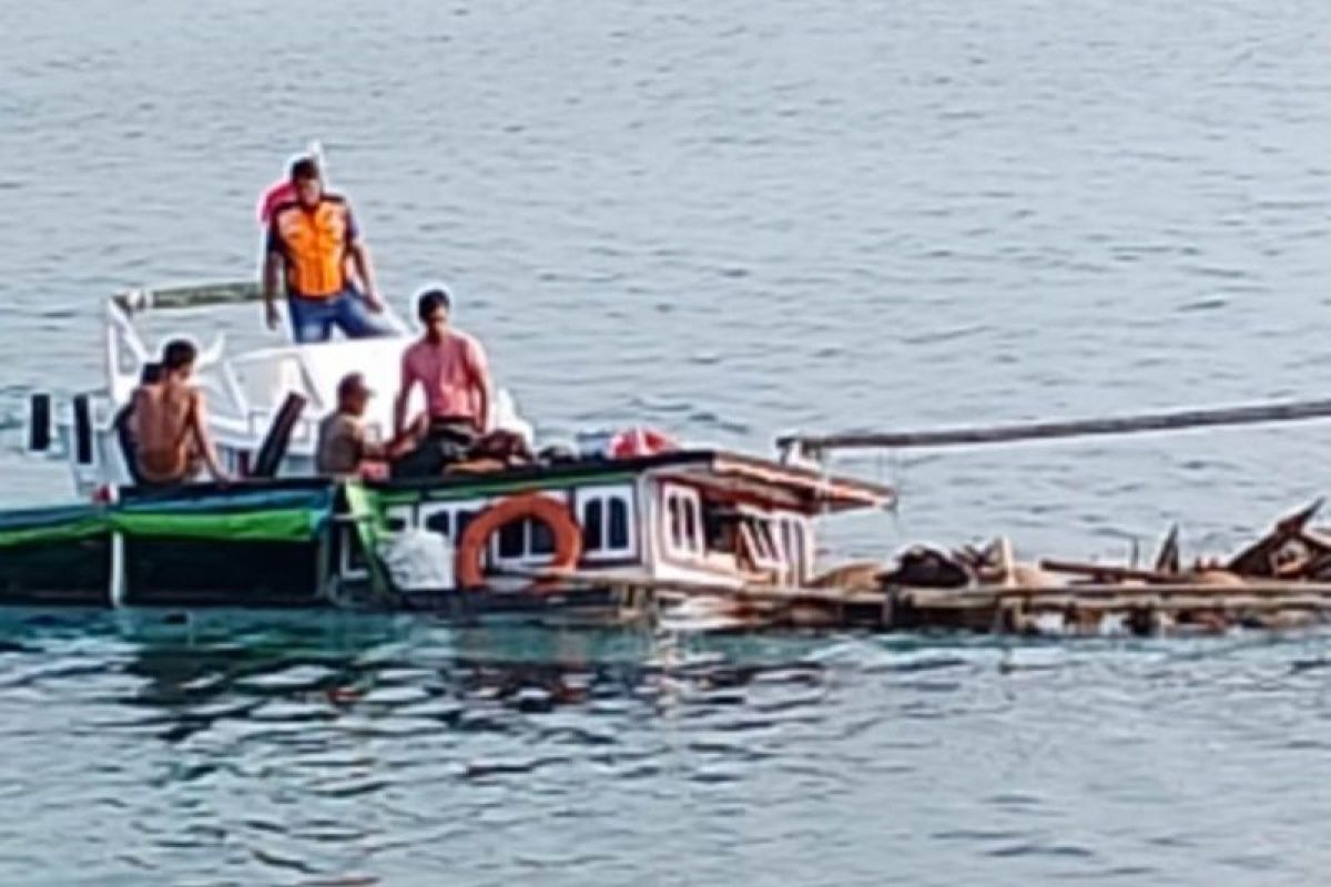 Kapal tenggelam di Perairan Karamian, seorang bocah meninggal