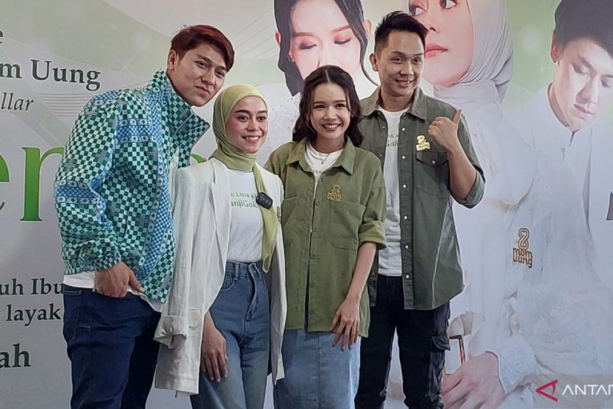 Lesti Kejora dan Mom Uung rilis lagu 