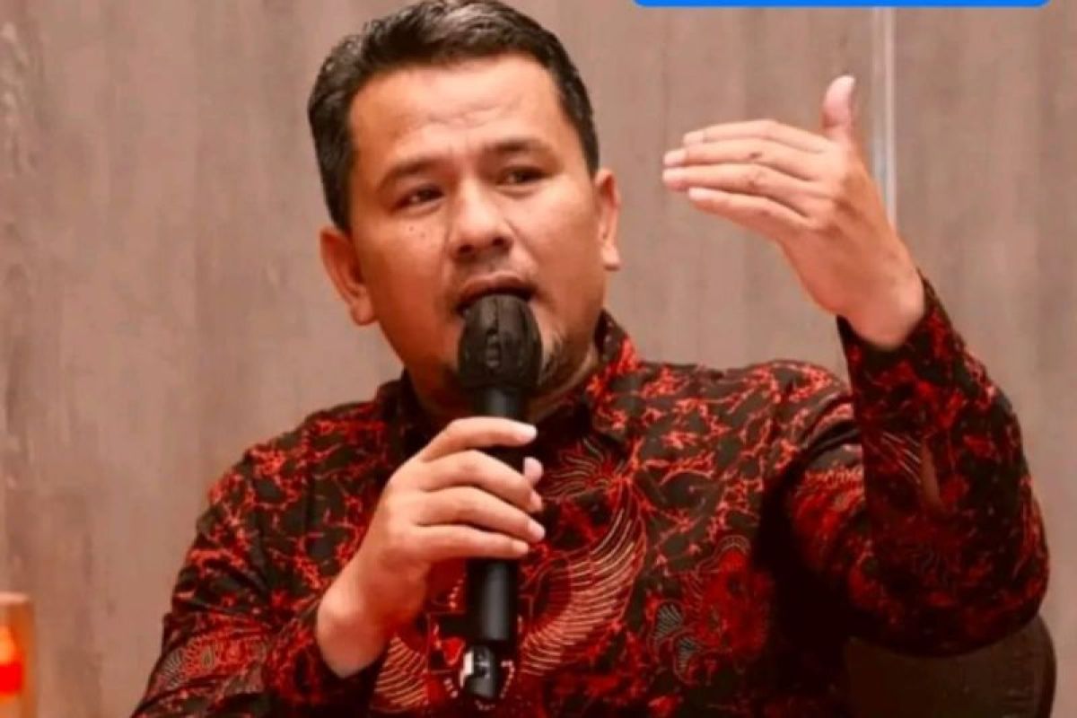 Kepala dinas pendidikan di daerah harus berlatarbelakang guru