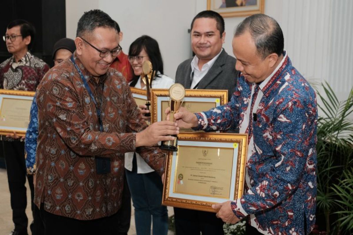 Semen Gresik raih "CSR Awards 2023" dari Pemprov Jateng