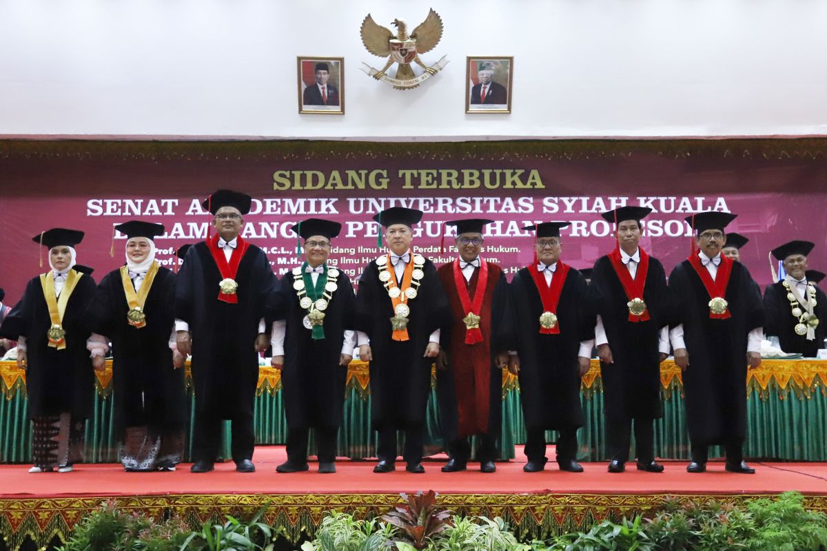 Universitas Syiah Kuala kukuhkan enam guru besar baru
