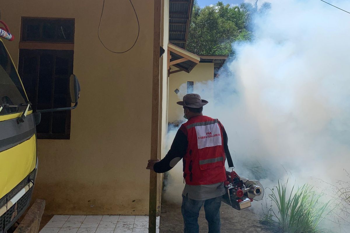 PMI Landak gencarkan fogging bantu penurunan kasus DBD