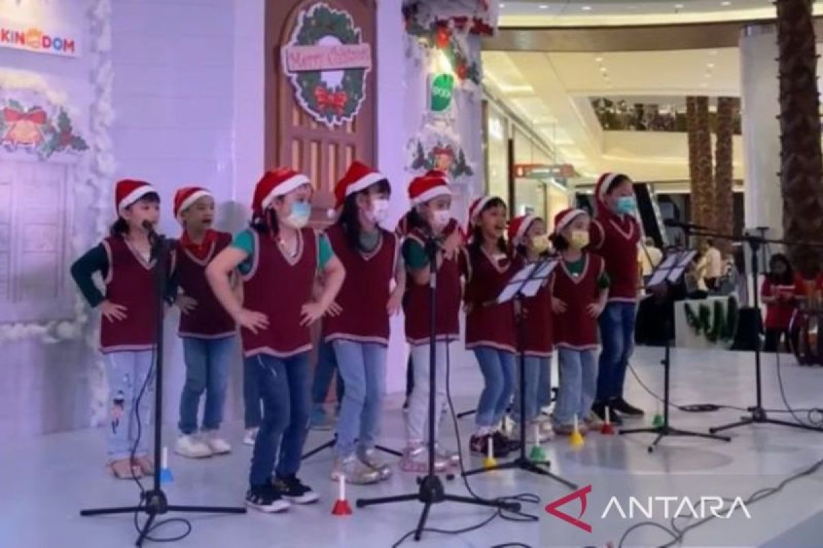 Sekolah Kristen Elyon Surabaya rayakan Natal bersama siswa dan orang tua
