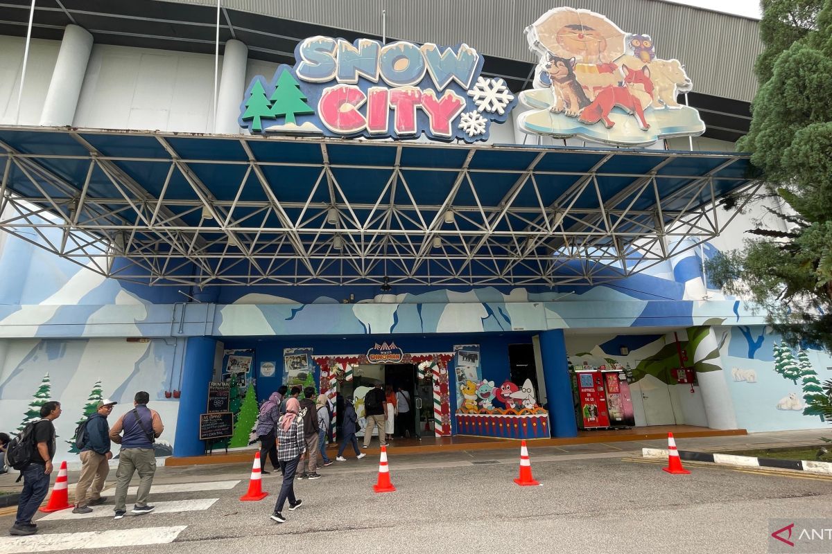 Snow City Singapura beri diskon hingga 20 persen bagi pengunjung WNI