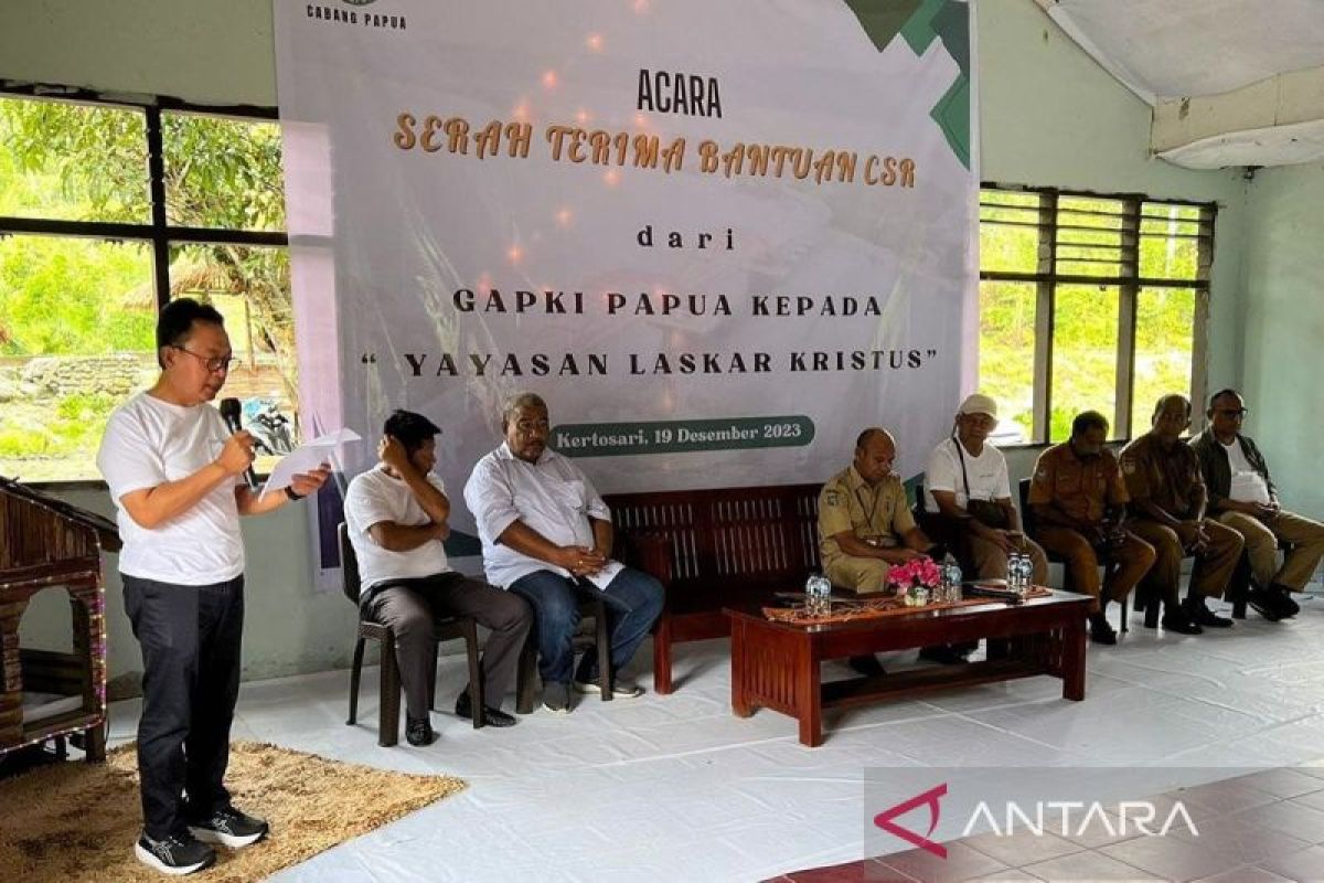 Gapki salurkan bantuan produktif untuk masyarakat Papua