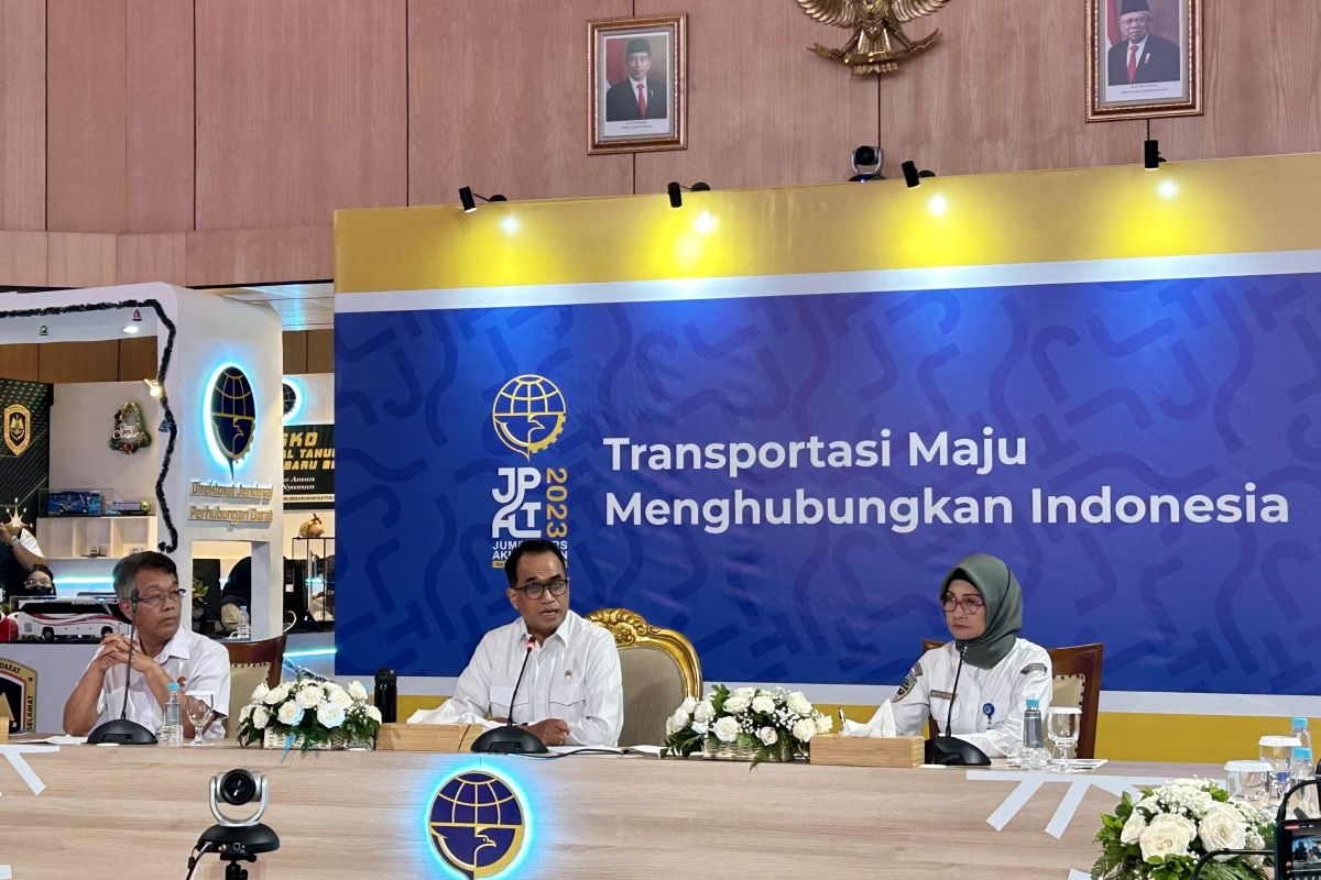 Menhub sebut infrastruktur transportasi tak lagi terpusat di Jawa