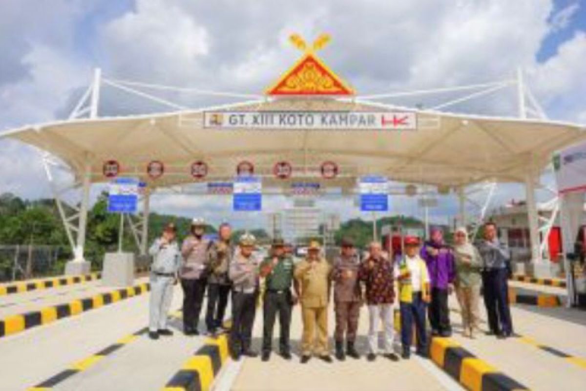 Gubri tinjau Tol Bangkinang-XIII Koto Kampar, akan dibuka 23 Desember